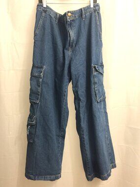 Universal Thread Womens High Rise Baggy Cargo Jeans. NWOT